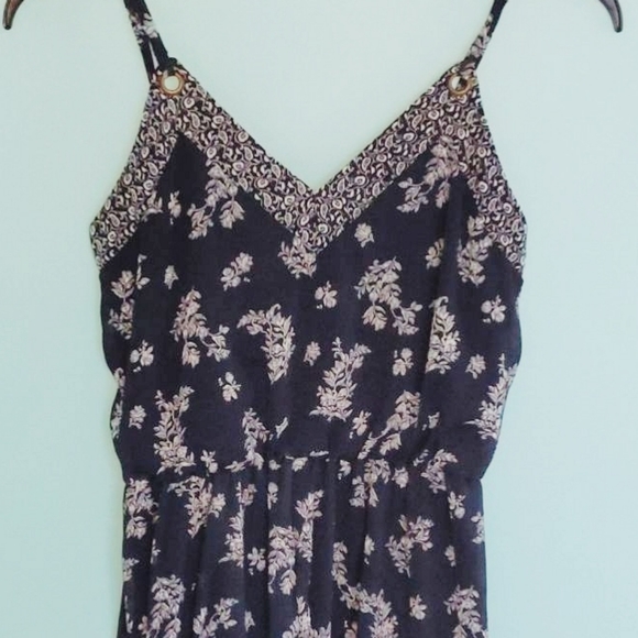 Xhilaration blue floral dress - Picture 2 of 4